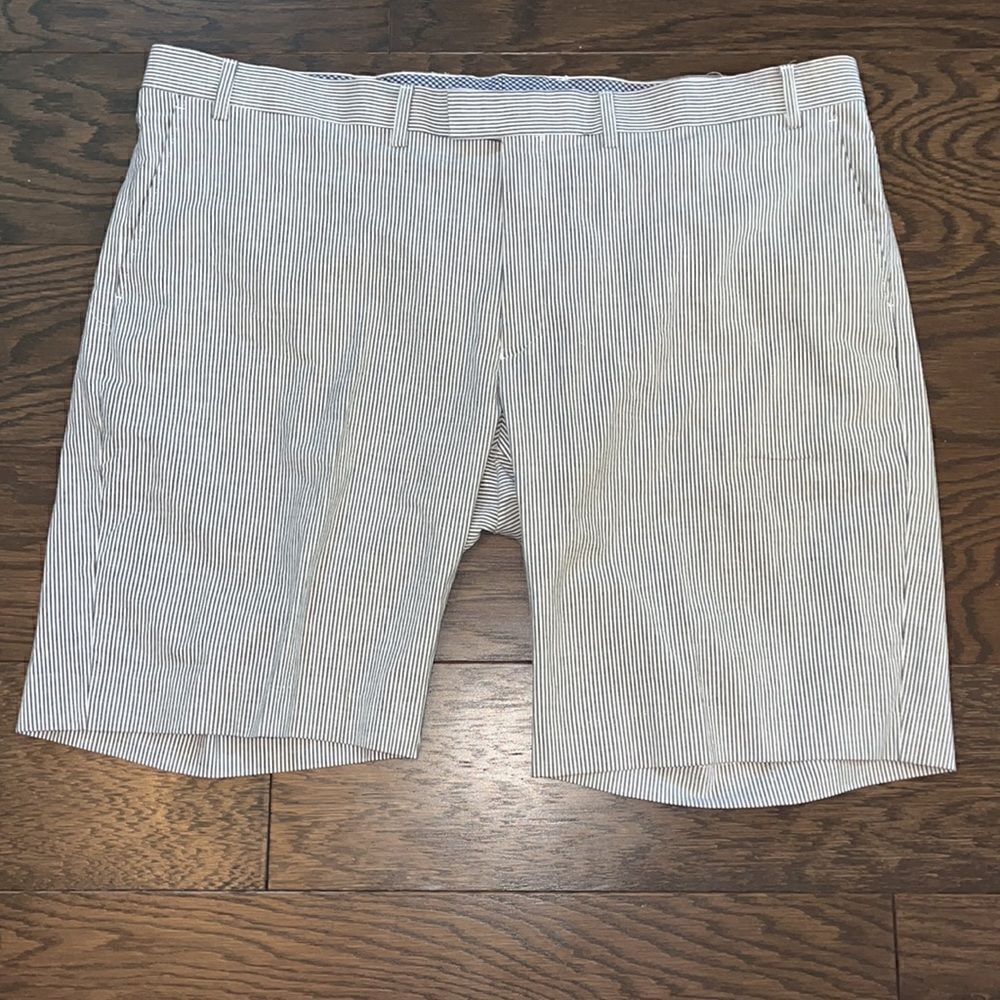 Men’s Blue White Seersucker Greg Norman Shark golf shorts cotton blend fabric 44